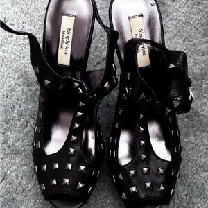 Simply Vera Vera Wang Black Studded Heels